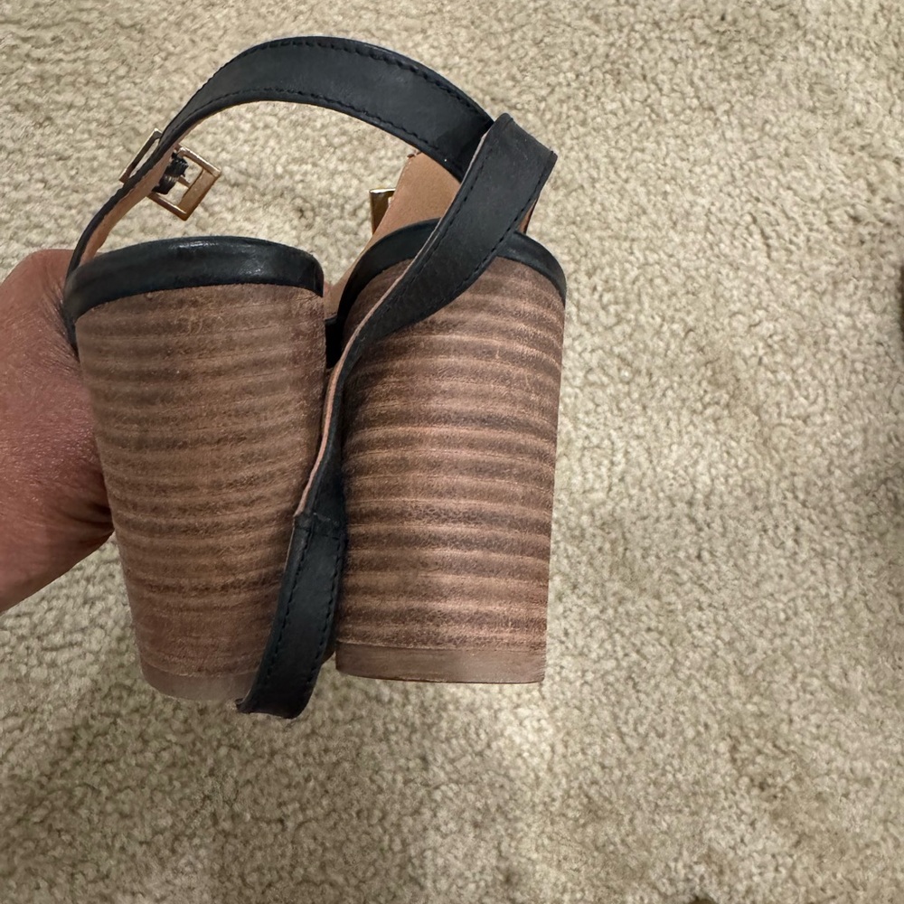 Crevo Black and White Cheated Print Heels - Picture 5 of 5